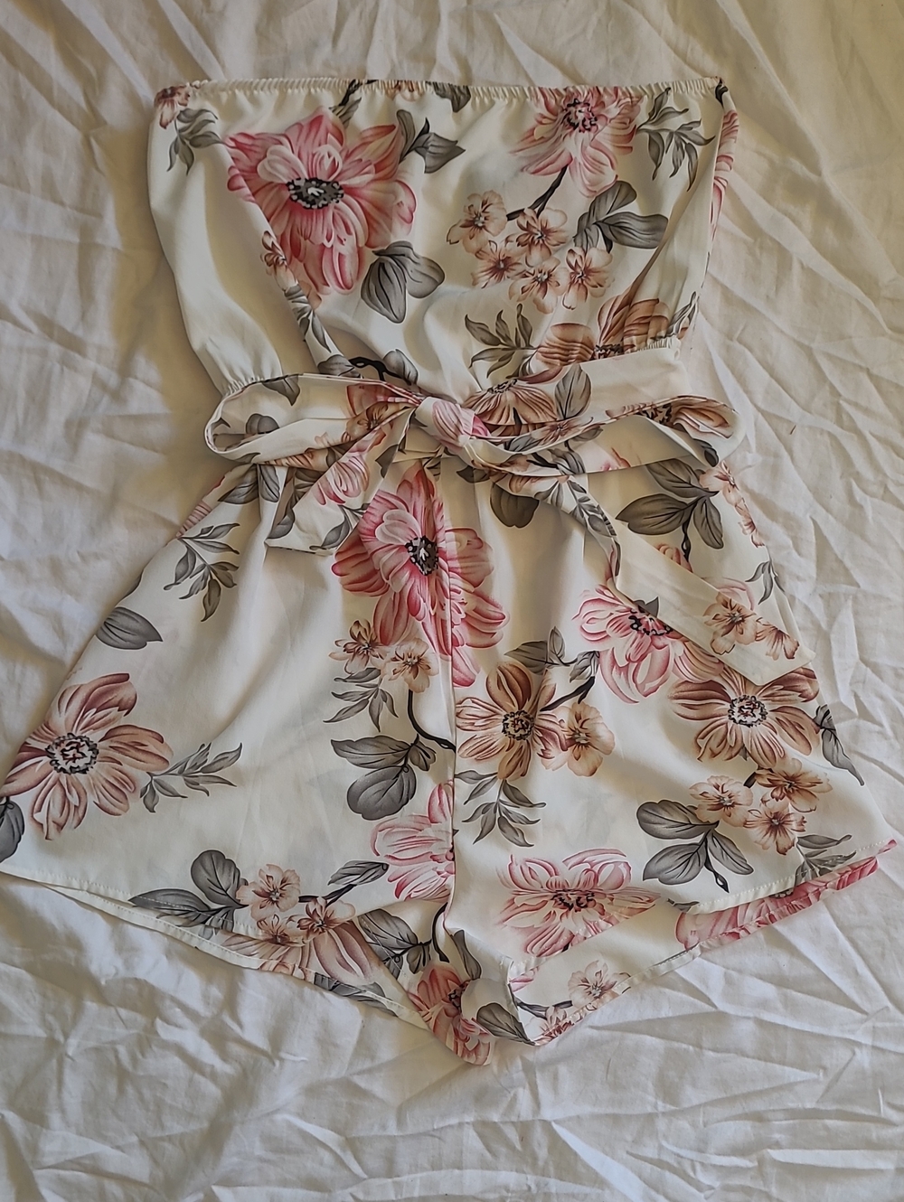 SHEIN Floral Strapless Romper in Cream, Pink and Gray